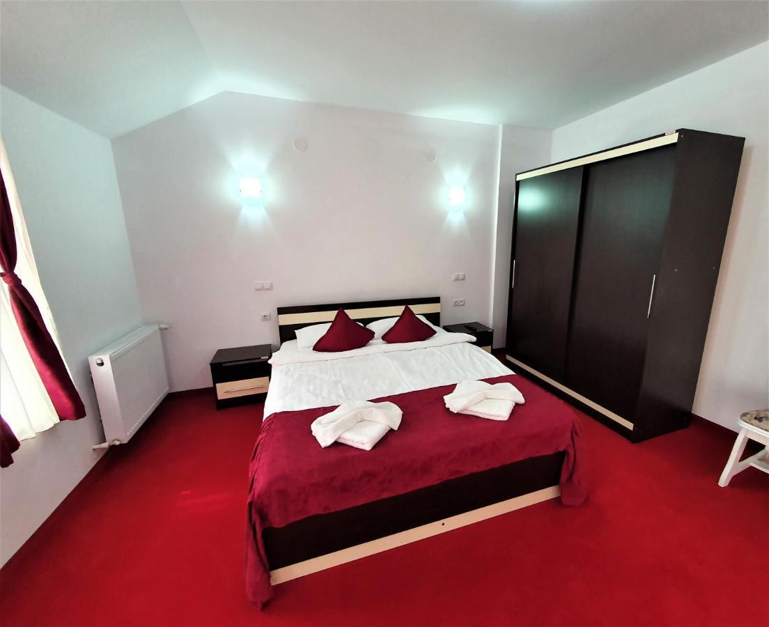 Hotel Ari Events Caseiu Zewnętrze zdjęcie