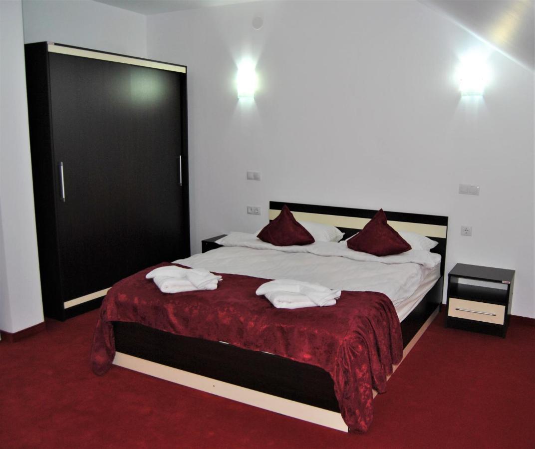 Hotel Ari Events Caseiu Zewnętrze zdjęcie