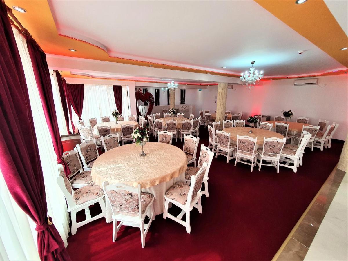 Hotel Ari Events Caseiu Zewnętrze zdjęcie