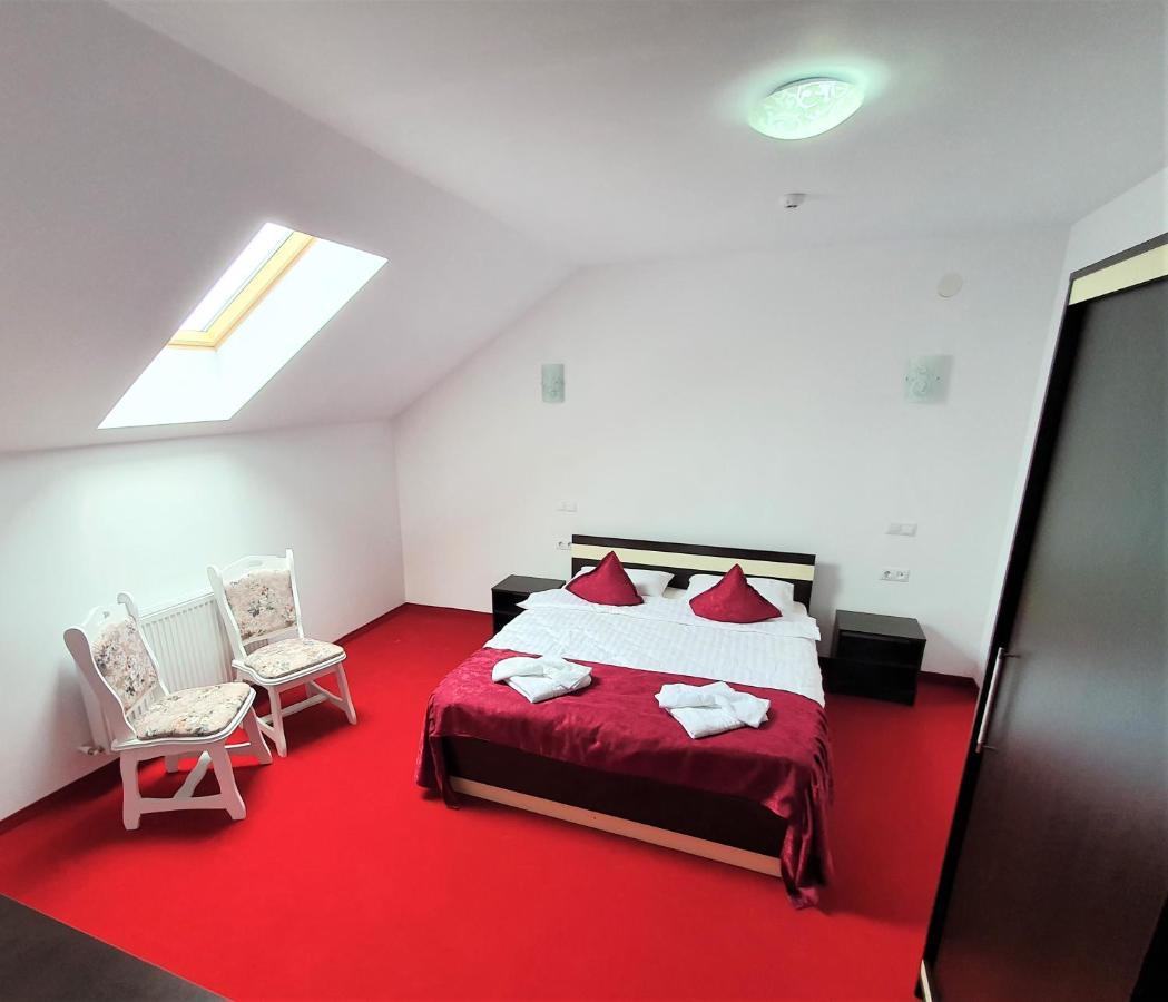 Hotel Ari Events Caseiu Zewnętrze zdjęcie
