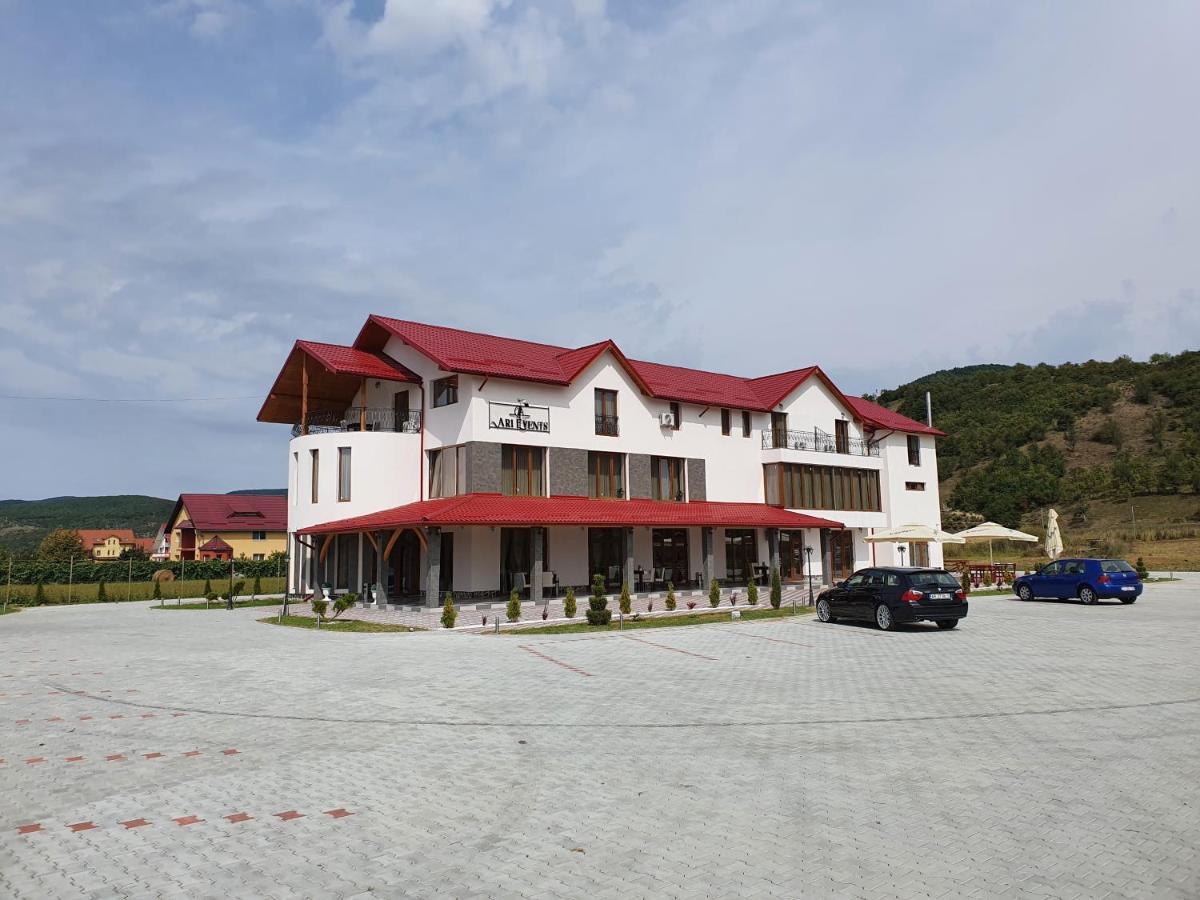 Hotel Ari Events Caseiu Zewnętrze zdjęcie