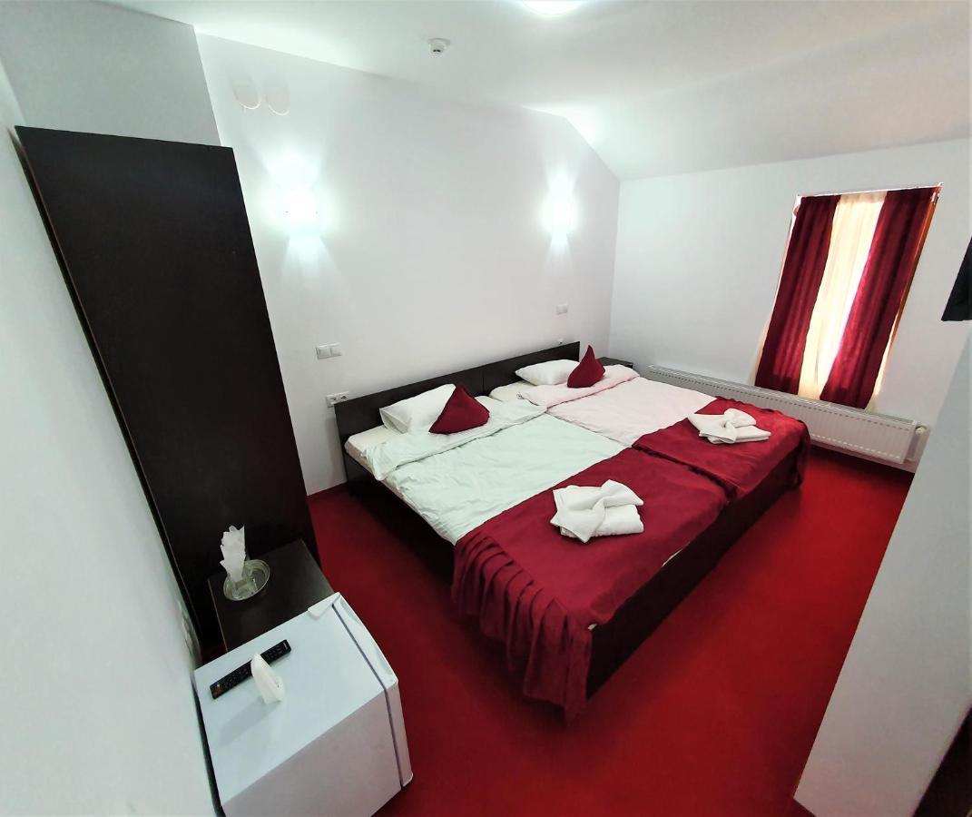 Hotel Ari Events Caseiu Zewnętrze zdjęcie
